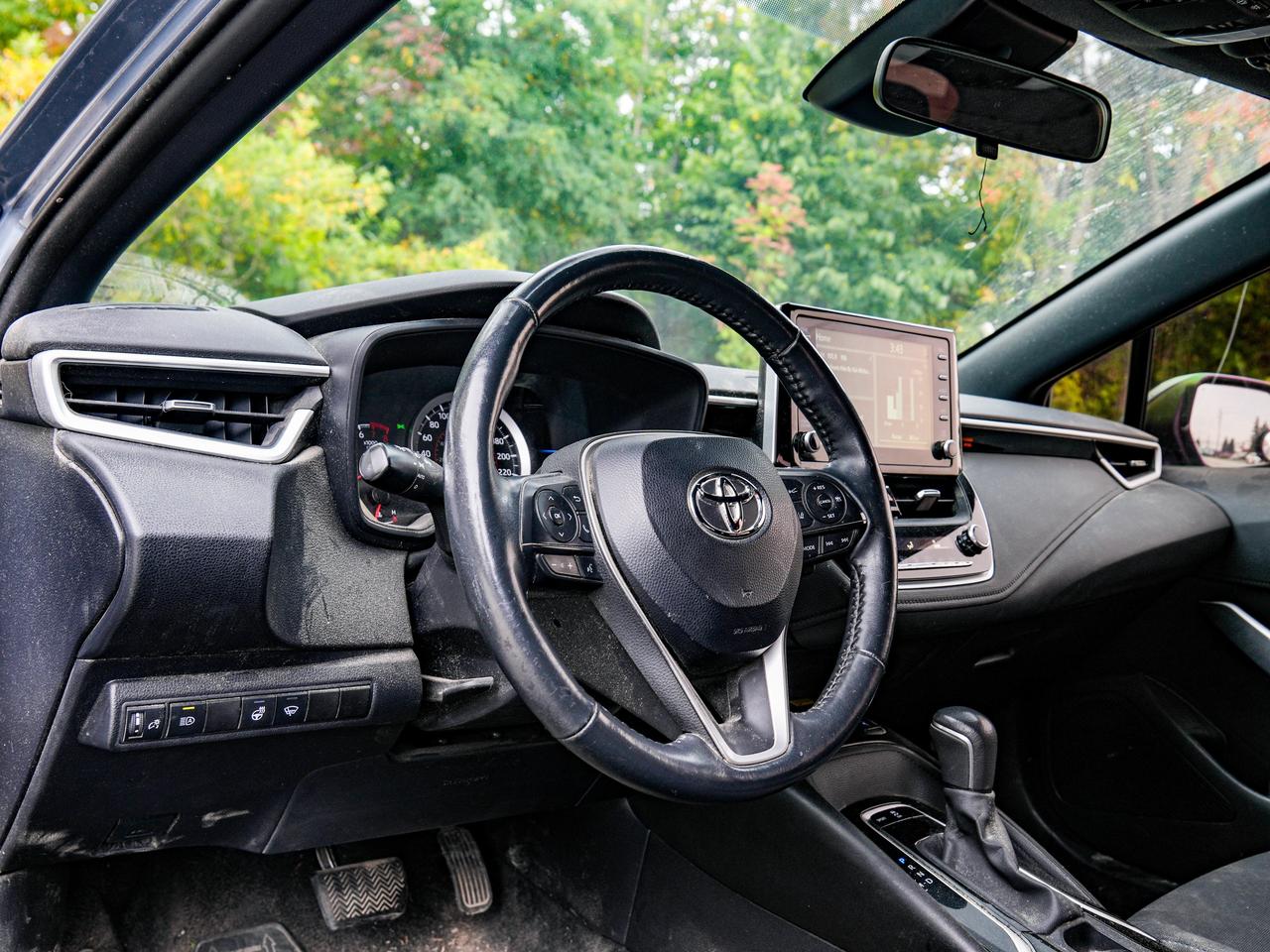 2020 Toyota Corolla XSE Photo