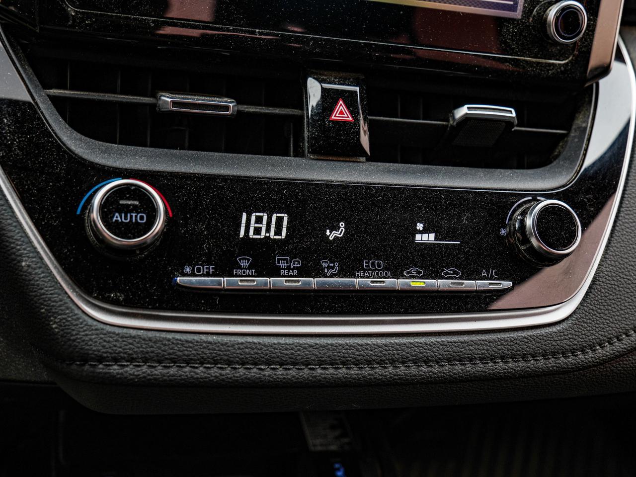 2020 Toyota Corolla XSE Photo