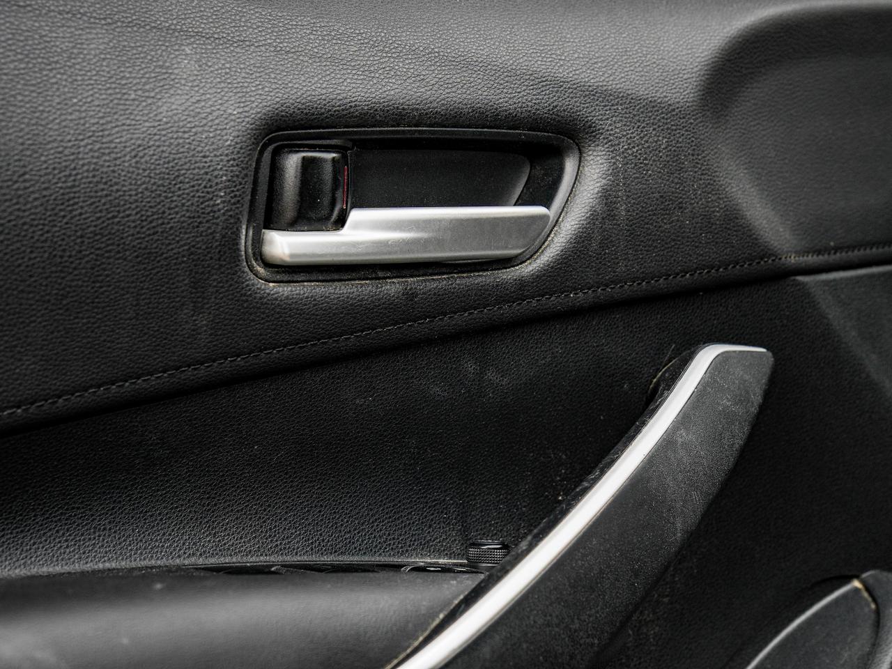 2020 Toyota Corolla XSE Photo