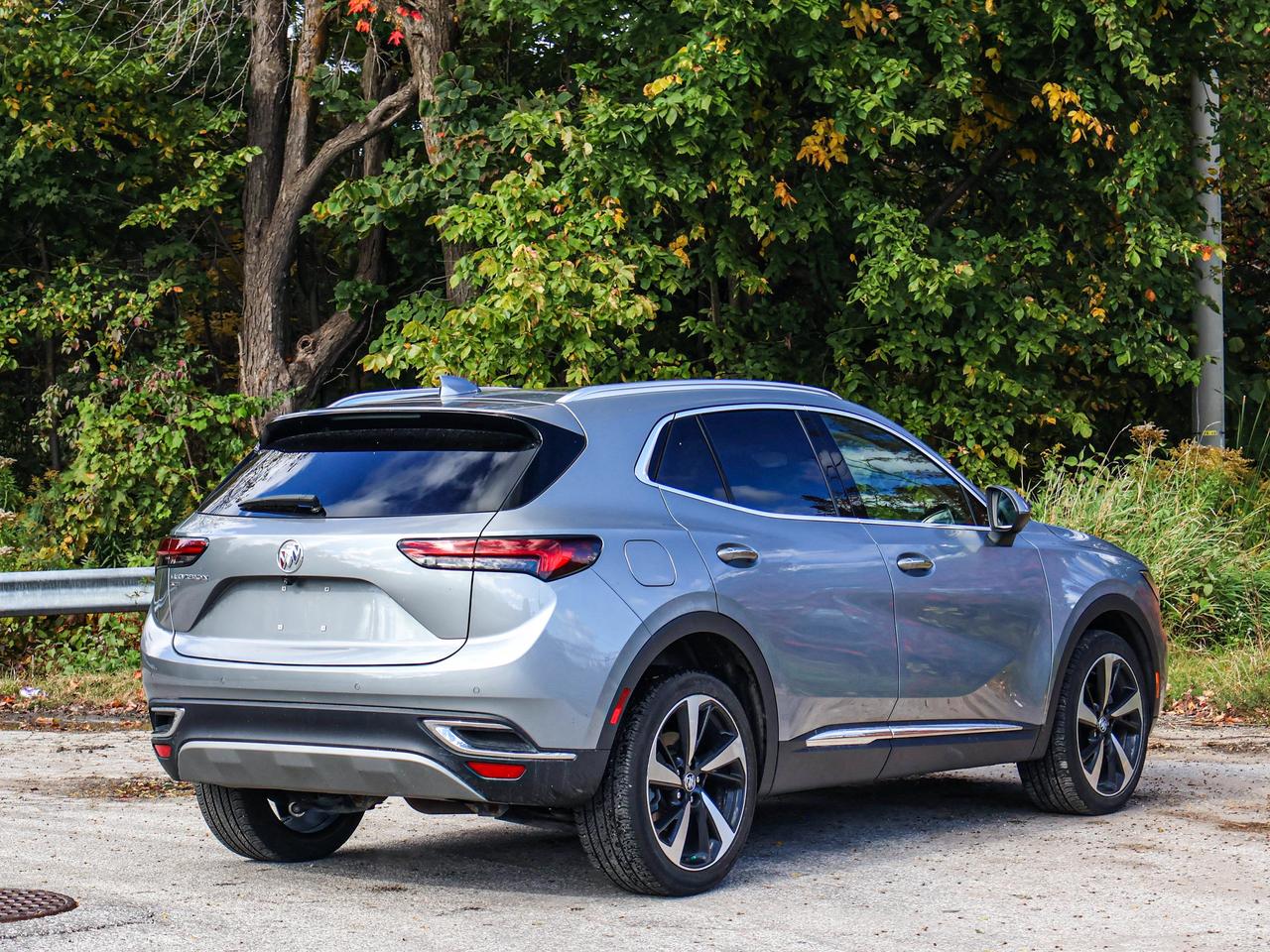 2023 Buick Envision Essence Photo