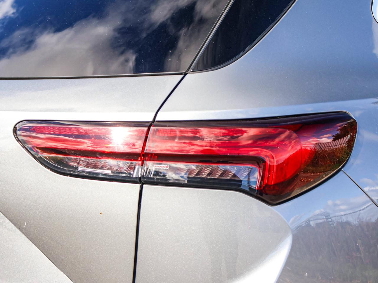 2023 Buick Envision Essence Photo