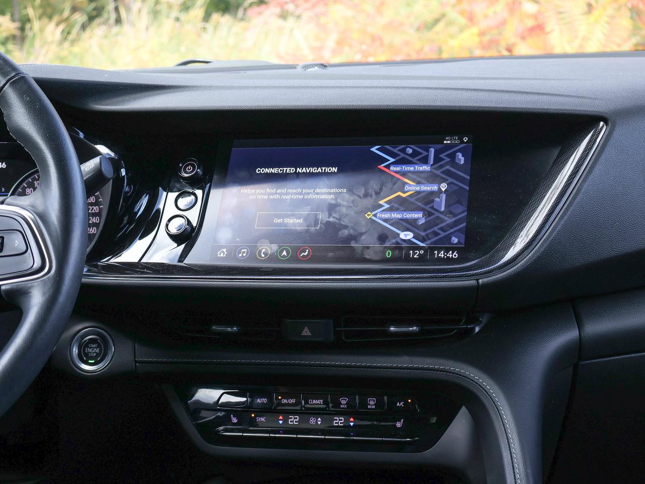 2023 Buick Envision Essence Photo
