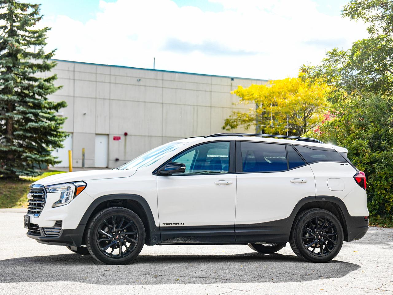 2023 GMC Terrain SLE Photo