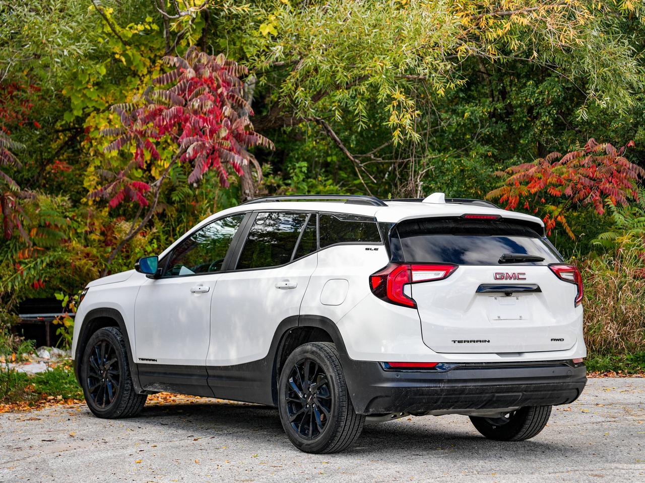 2023 GMC Terrain SLE Photo