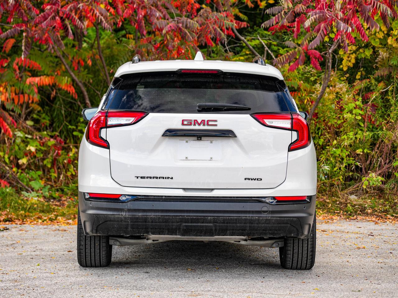 2023 GMC Terrain SLE Photo