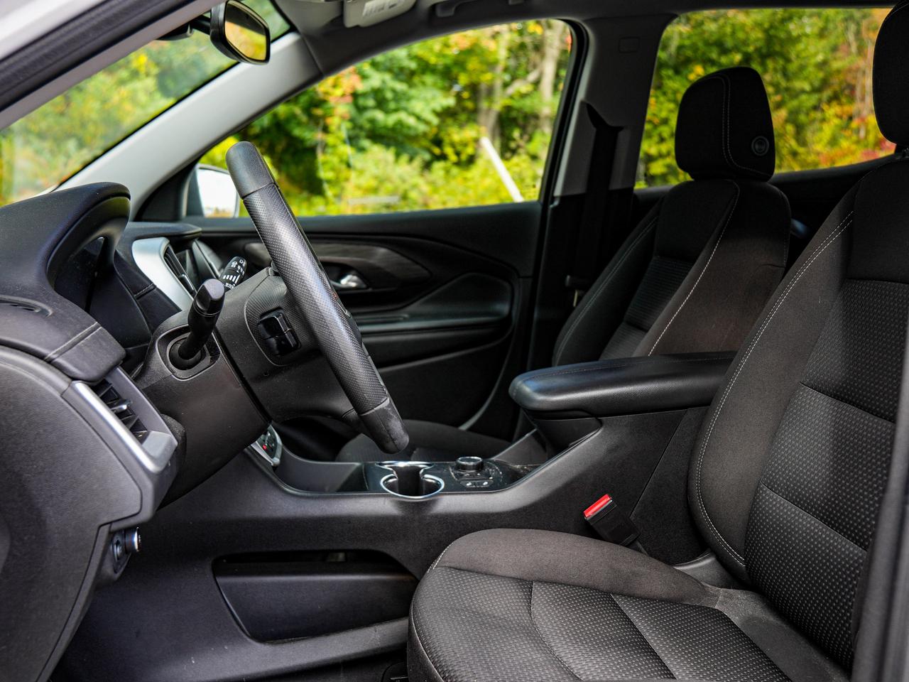 2023 GMC Terrain SLE Photo