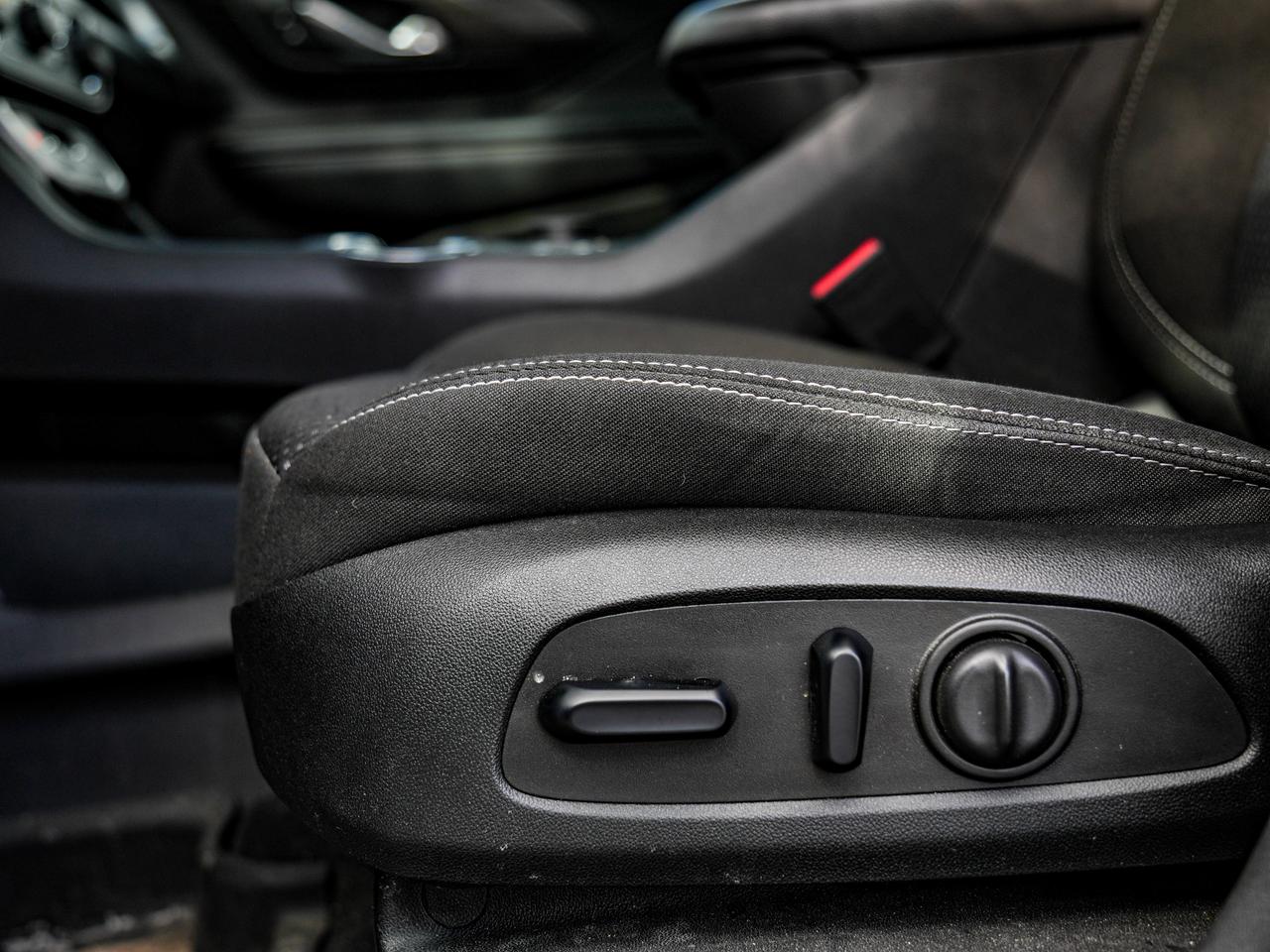 2023 GMC Terrain SLE Photo