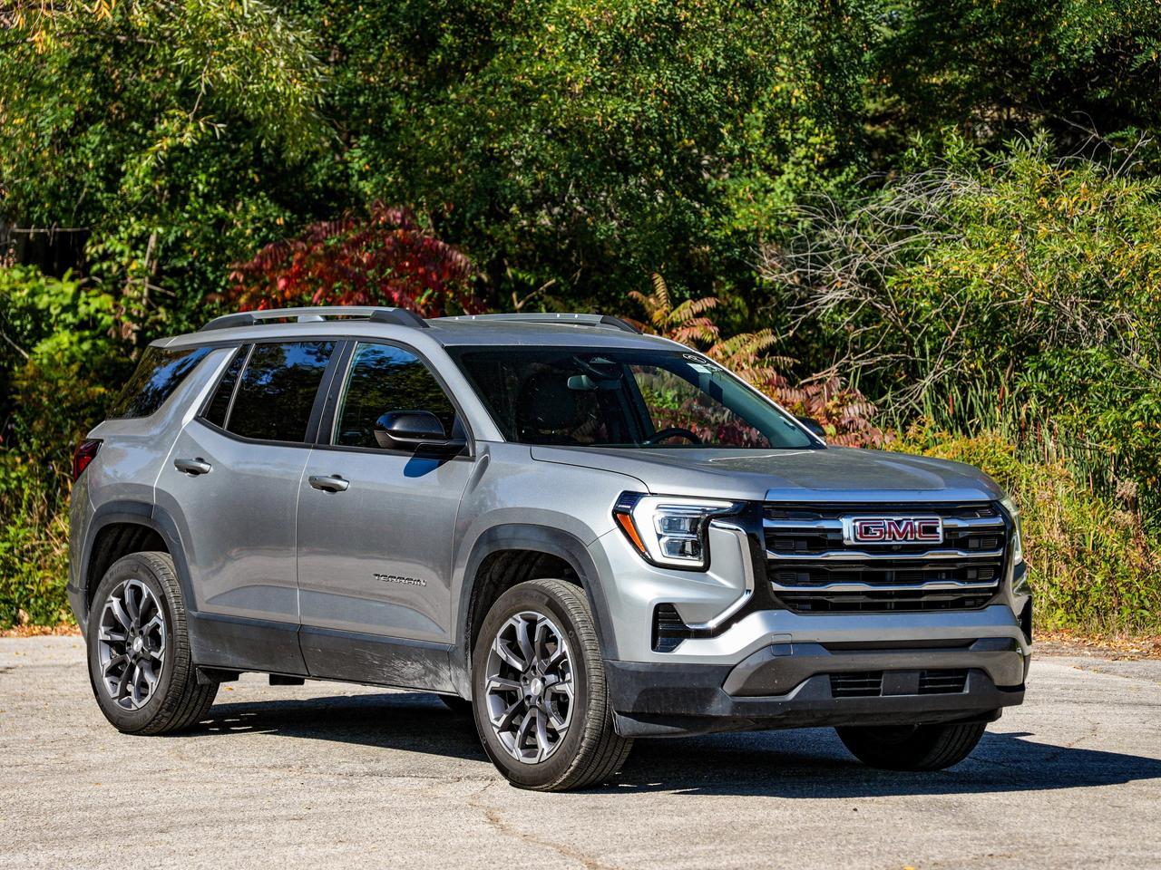 2026 GMC Terrain AWD Elevation Photo2