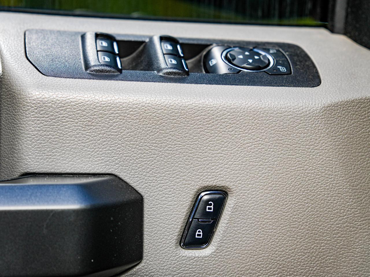 2018 Ford F-150 XLT Photo