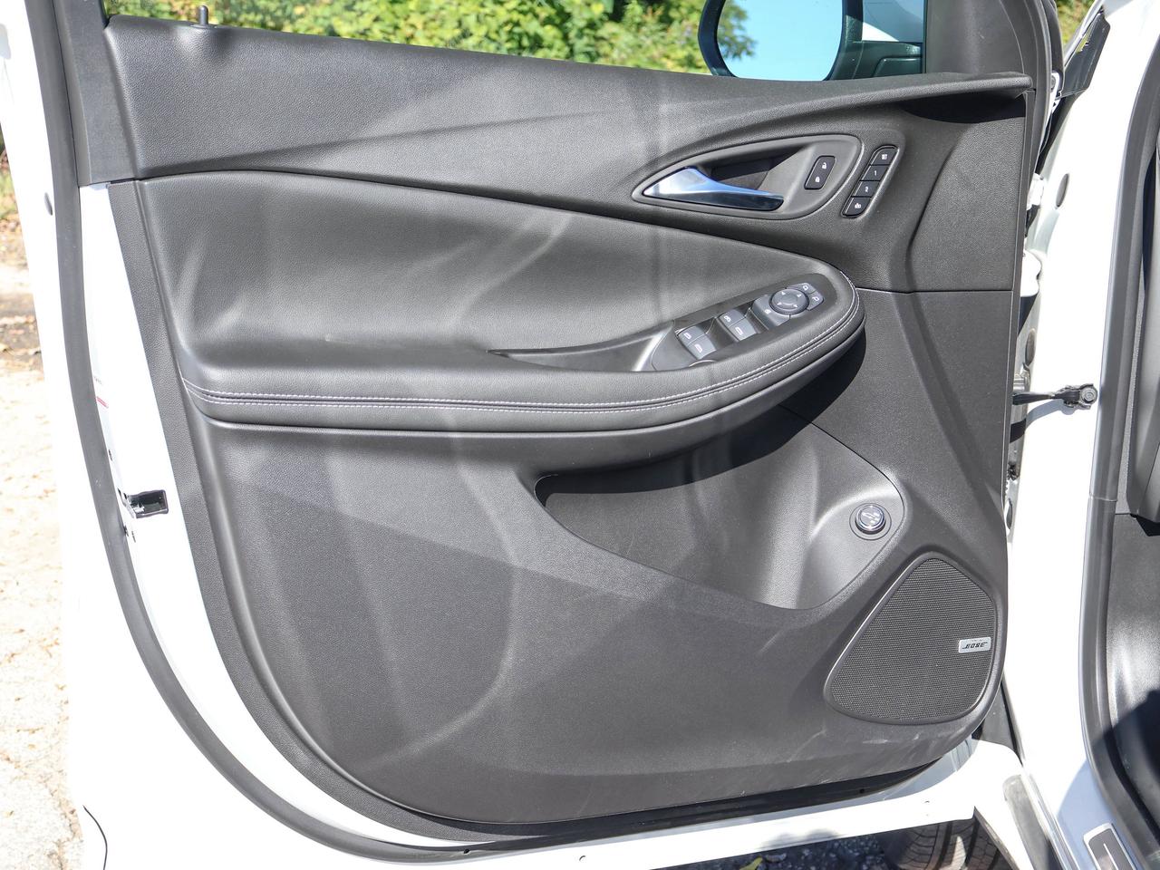 2026 Buick Encore GX Avenir Photo