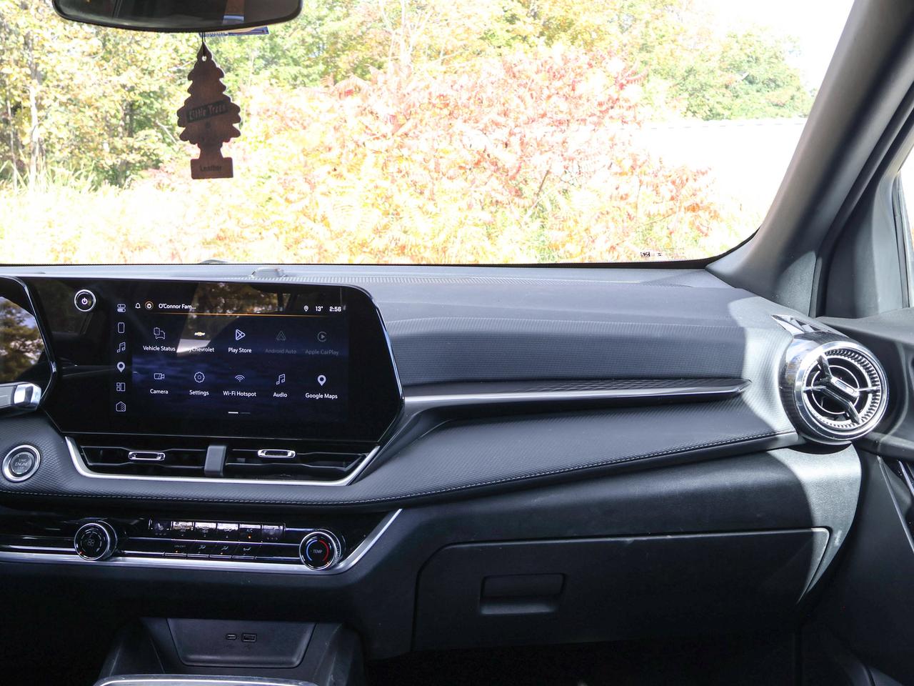 2026 Chevrolet Equinox AWD LT Photo