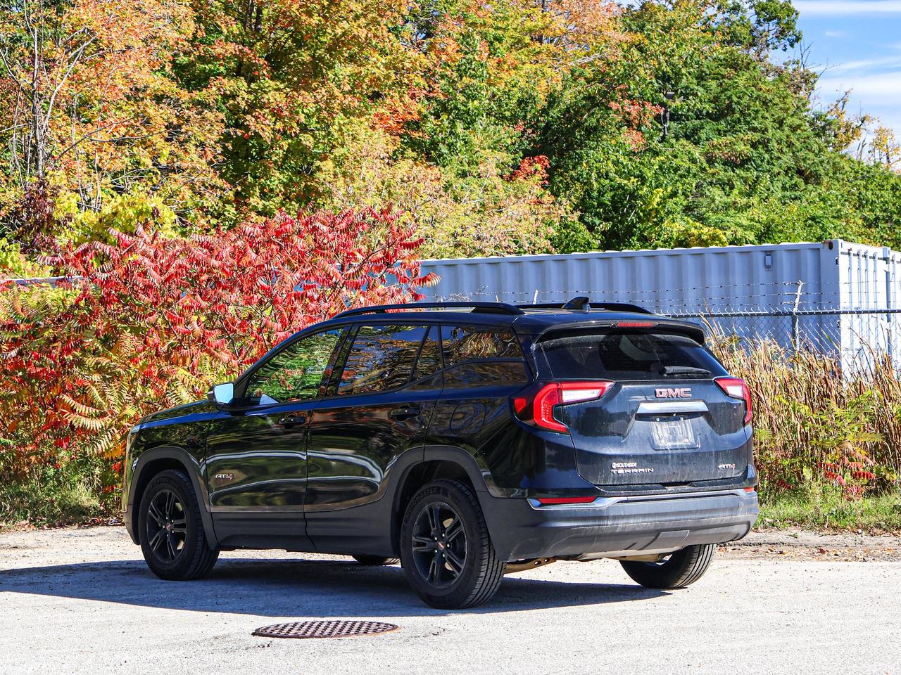 2023 GMC Terrain AT4 Photo