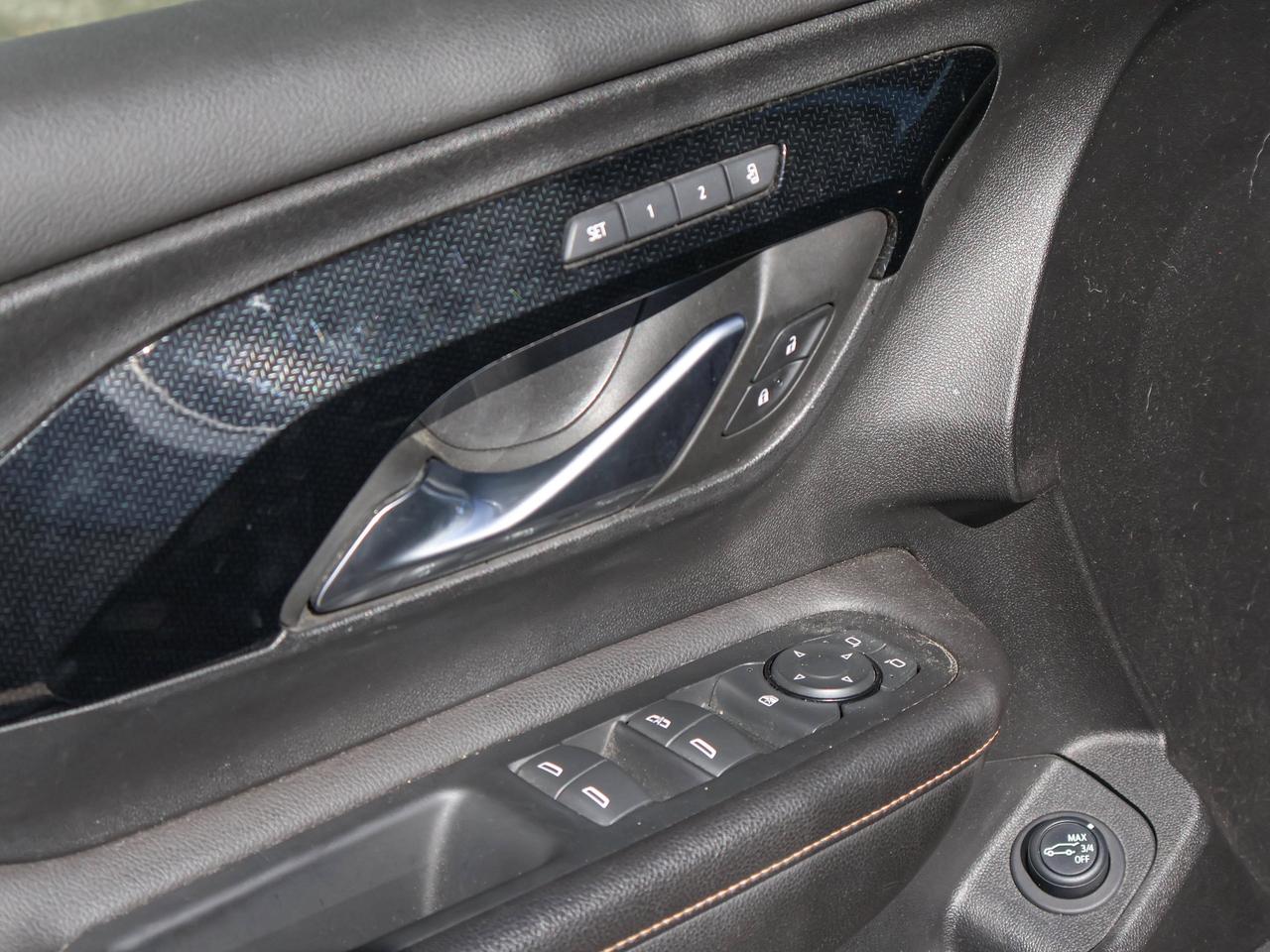 2023 GMC Terrain AT4 Photo