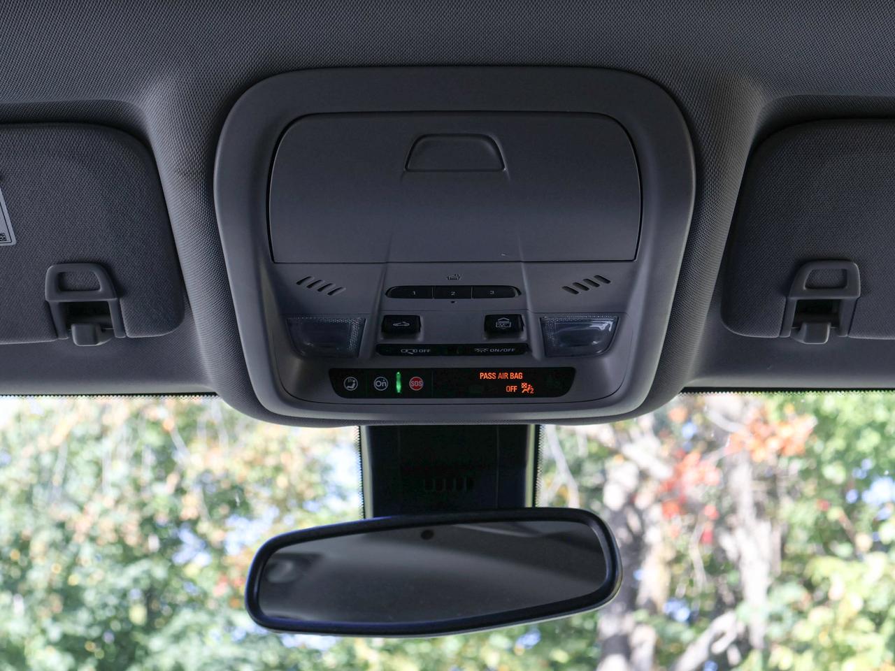 2023 GMC Terrain AT4 Photo