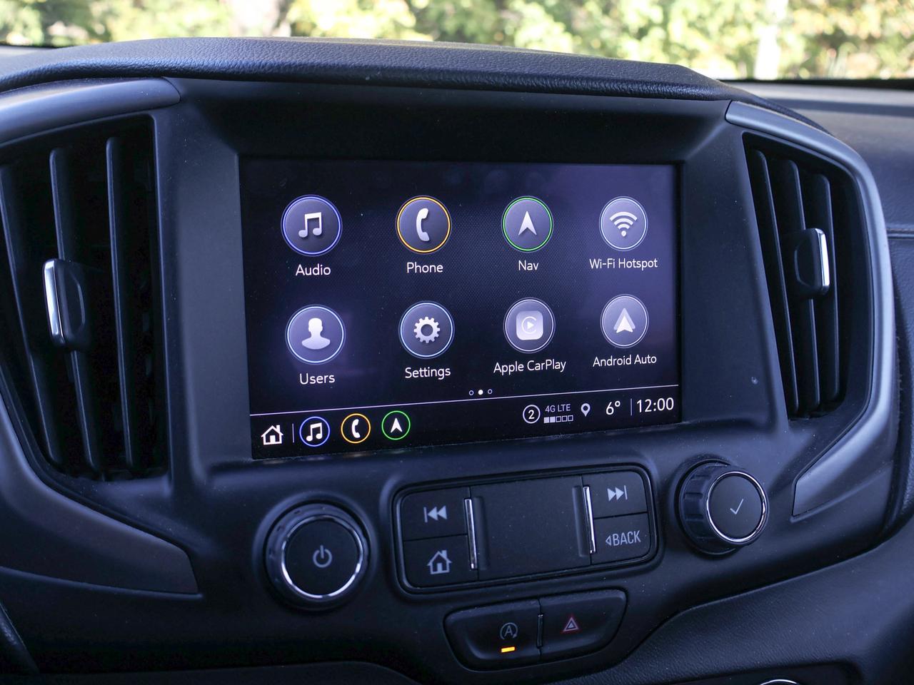 2023 GMC Terrain AT4 Photo