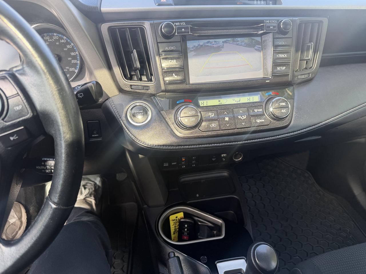 2018 Toyota RAV4 XLE | AWD | Sunroof Photo