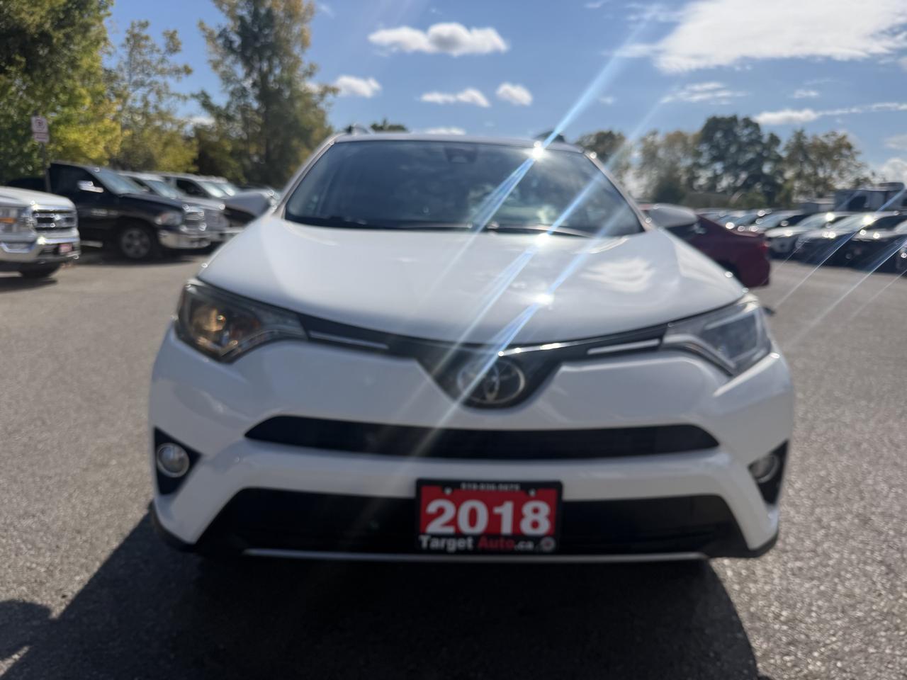 2018 Toyota RAV4 XLE | AWD | Sunroof Photo