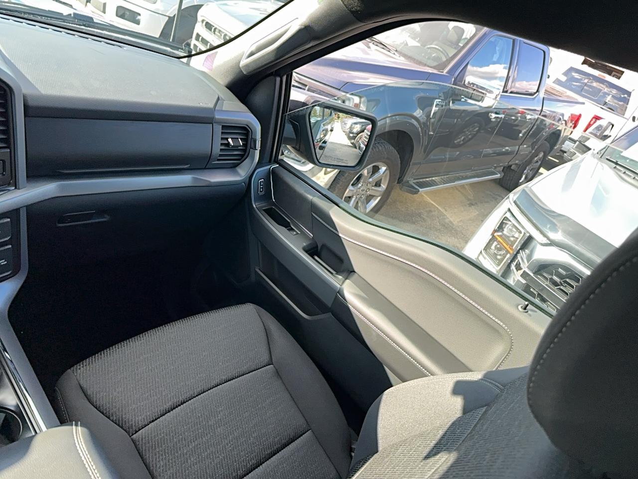 2026 Ford F-150 XLT SuperCrew 301A 4x4 Photo