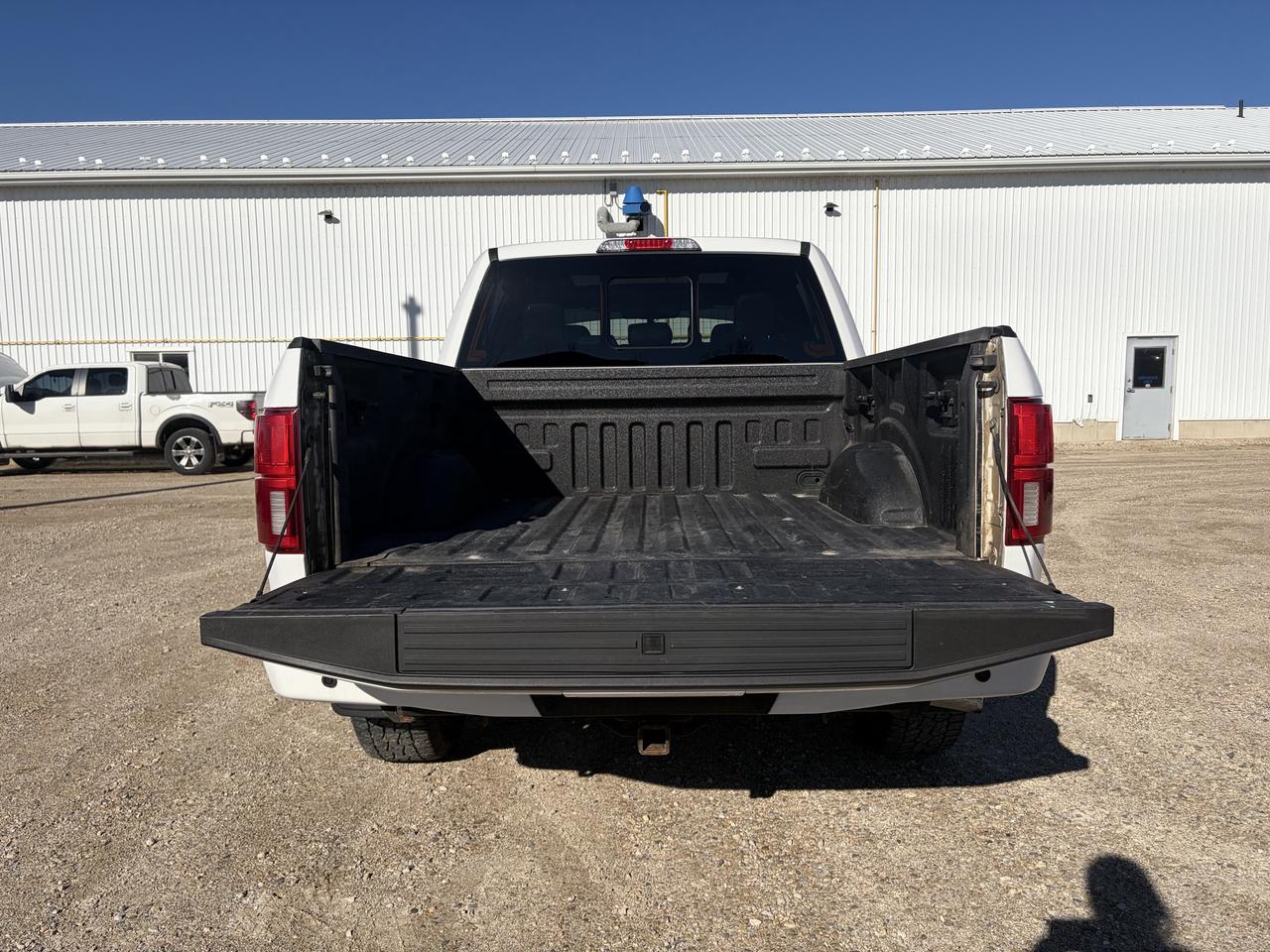 2018 Ford F-150 Lariat 4WD SuperCrew 5.5' Box Photo