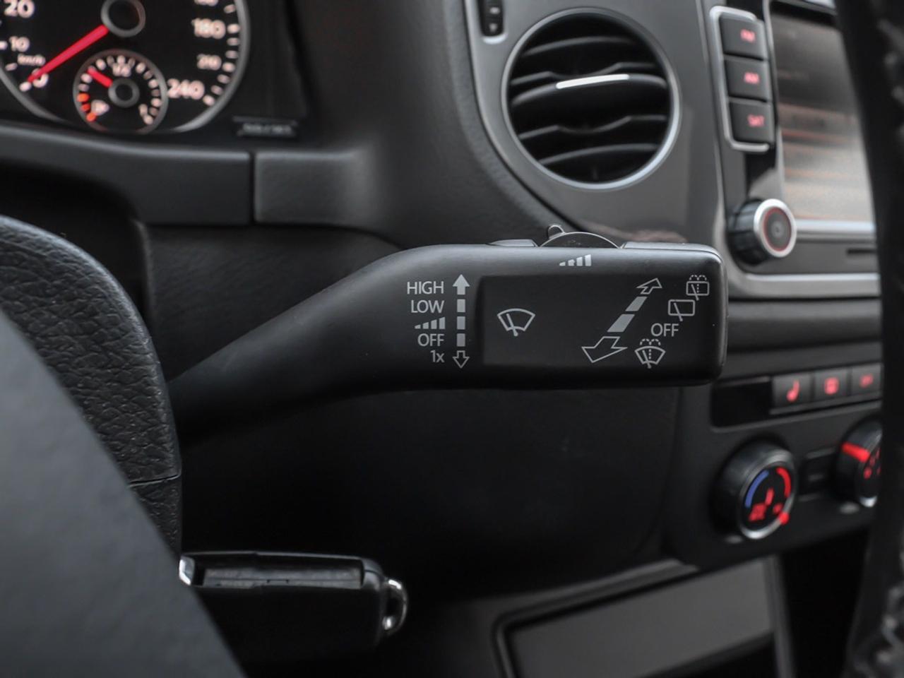 2013 Volkswagen Tiguan COMFORTLINE Photo