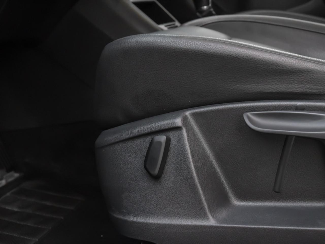 2013 Volkswagen Tiguan COMFORTLINE Photo