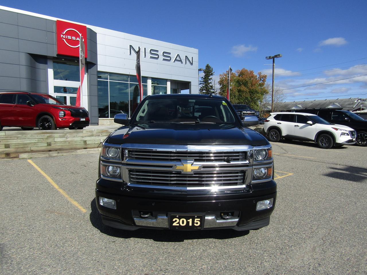 2015 Chevrolet Silverado 1500 High Country Photo
