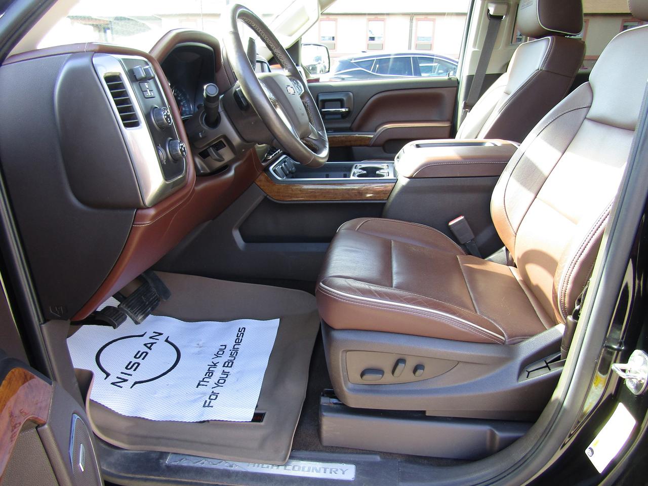 2015 Chevrolet Silverado 1500 High Country Photo