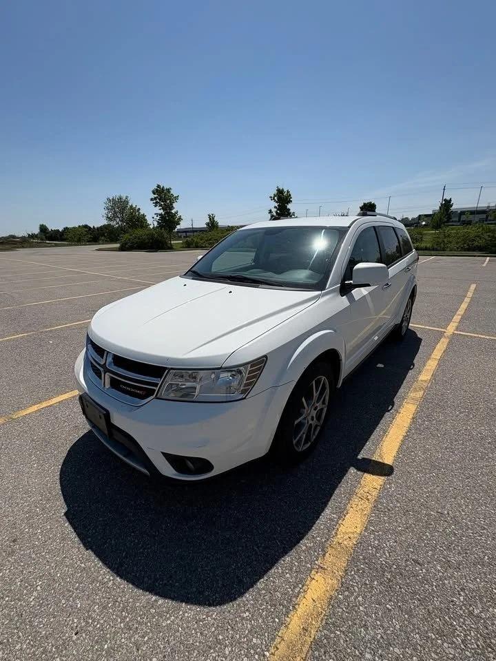2016 Dodge Journey R/T Photo5