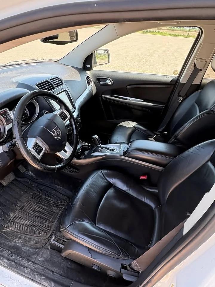 2016 Dodge Journey R/T Photo