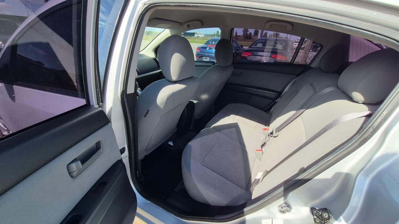 2010 Nissan Sentra Sdn I4 CVT 2.0, AUTO, ONLY 81,000KMS, 4 CYL, CERT Photo