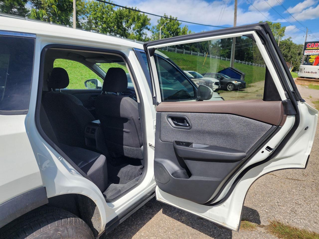 2021 Nissan Rogue S l Clean Carfax l 20 Service Records l AWD Photo