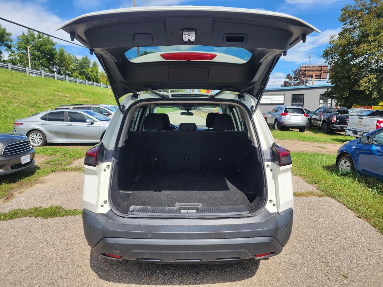 2021 Nissan Rogue S l Clean Carfax l 20 Service Records l AWD Photo