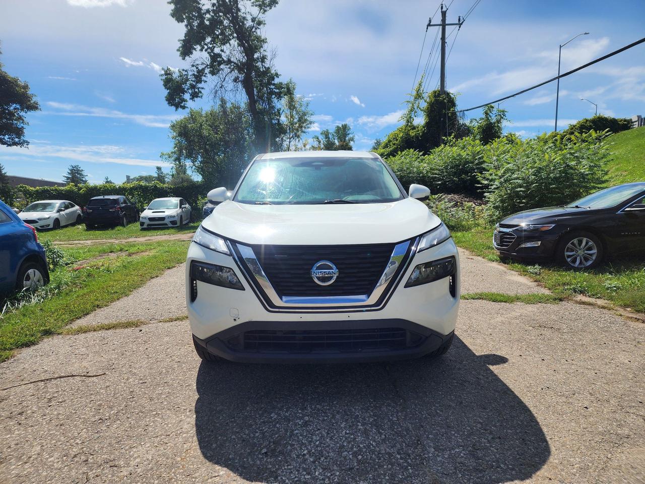2021 Nissan Rogue S l Clean Carfax l 20 Service Records l AWD Photo5
