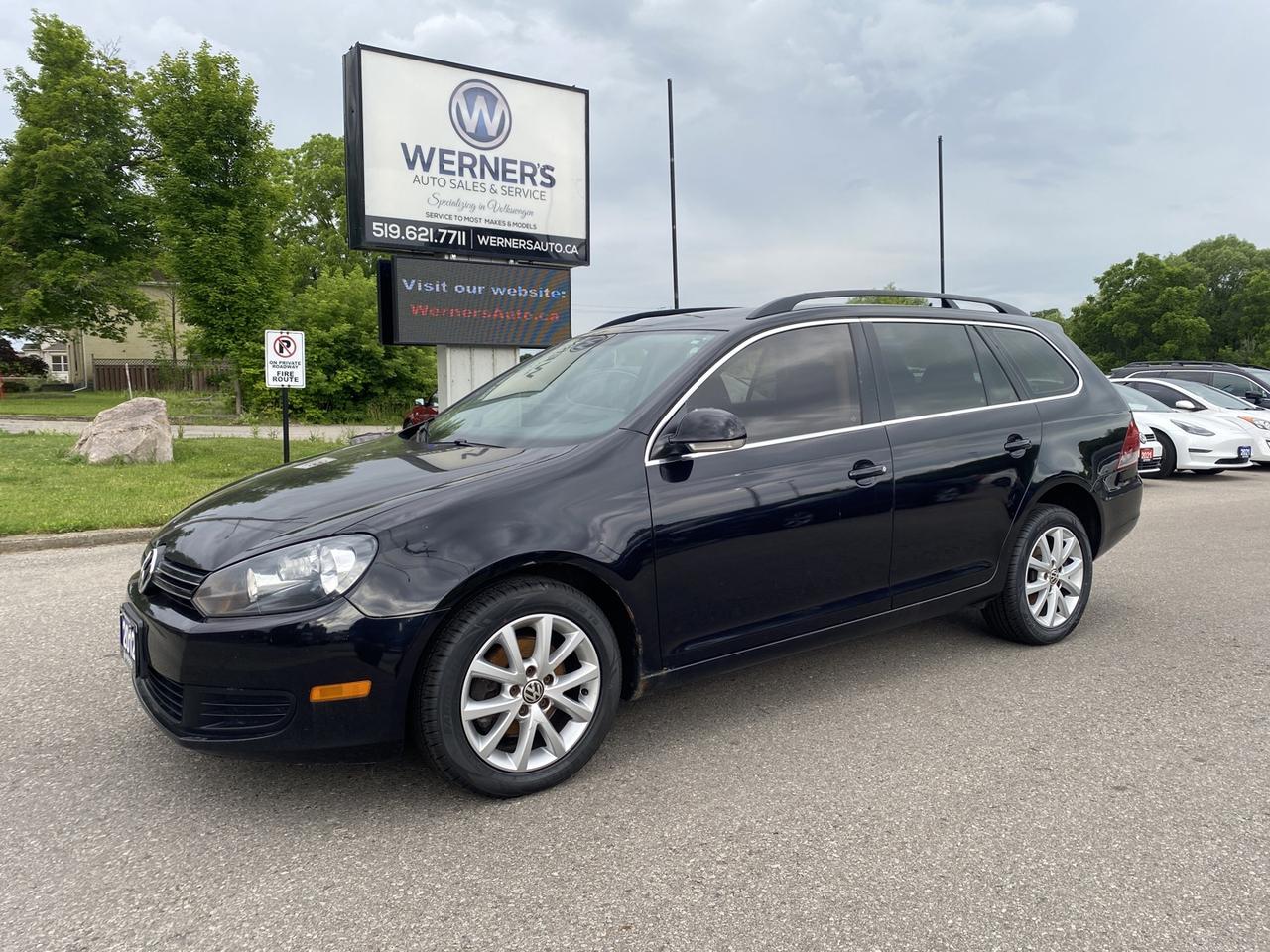 2012 Volkswagen Golf Sportwagen 2.5L SE
