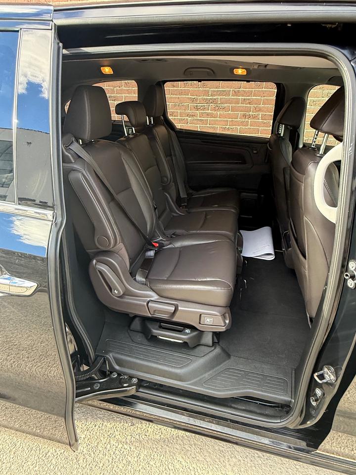 2020 Honda Odyssey Touring Photo