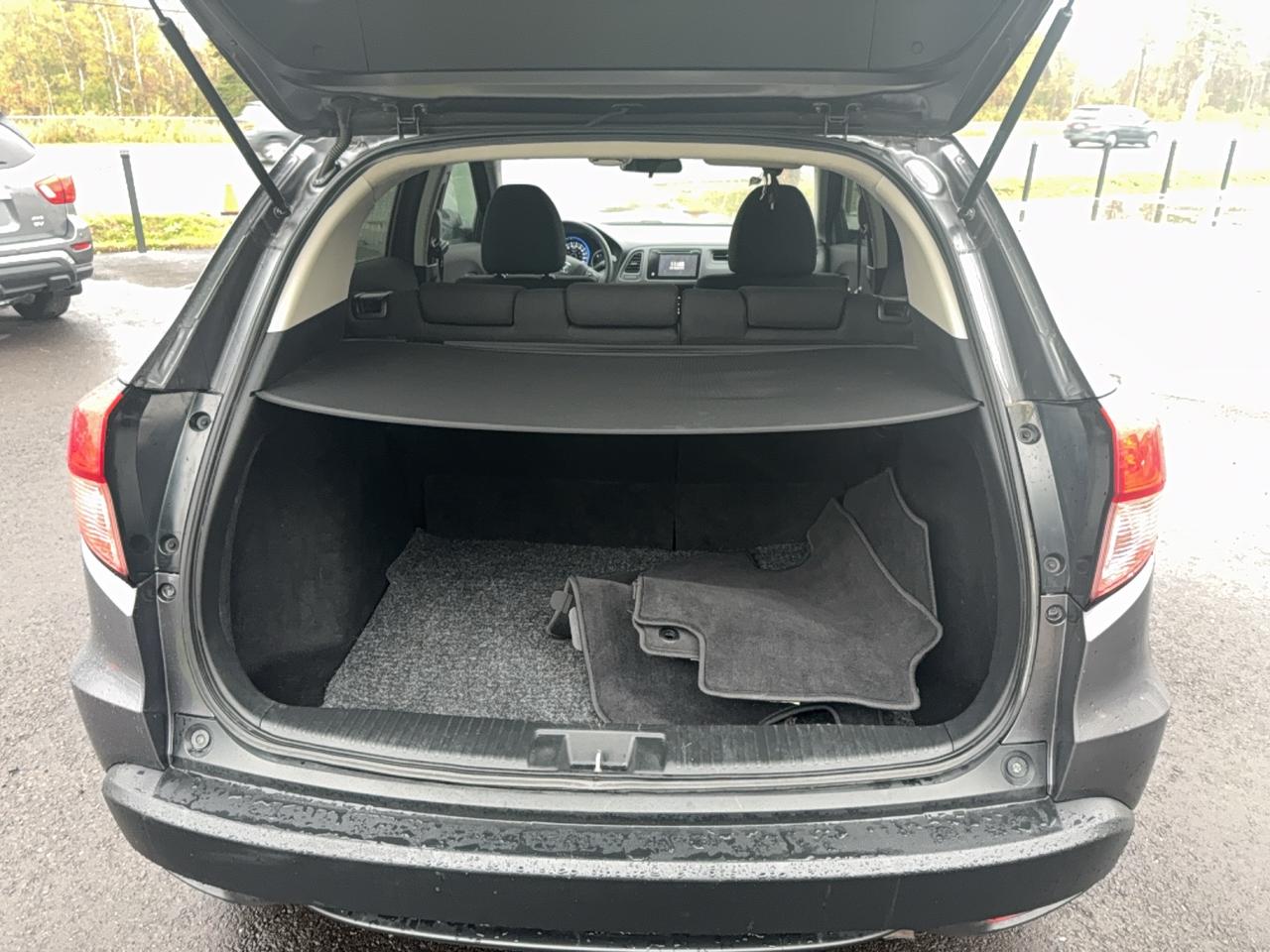 2018 Honda HR-V LX Photo