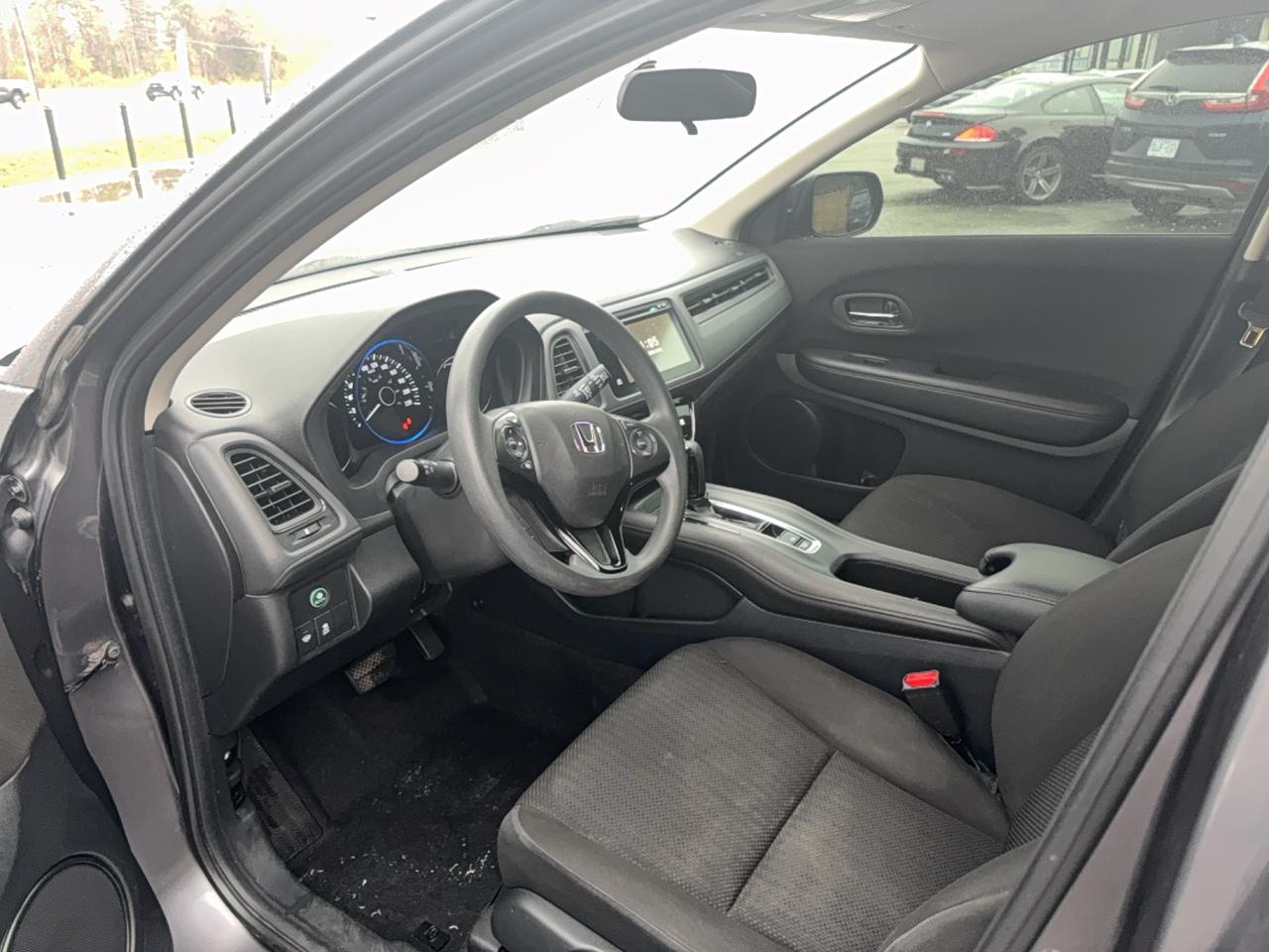 2018 Honda HR-V LX Photo