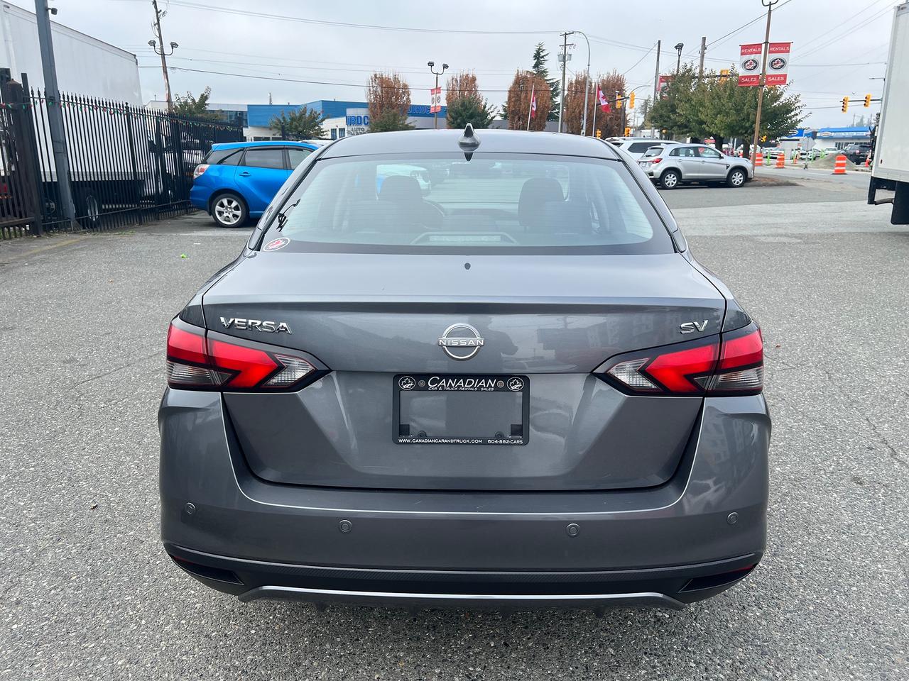 2024 Nissan Versa SV Photo