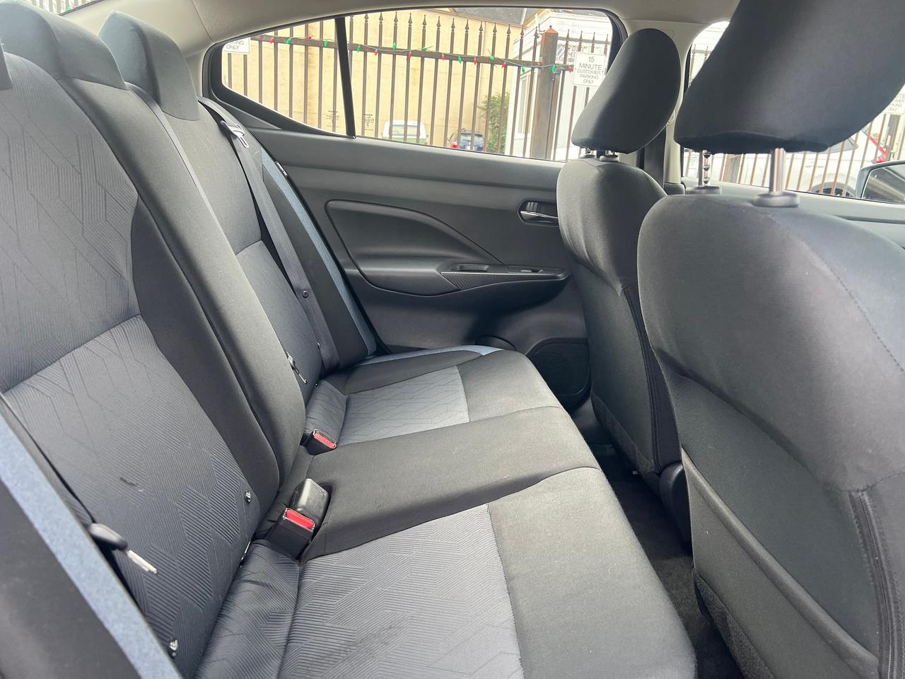 2024 Nissan Versa SV Photo