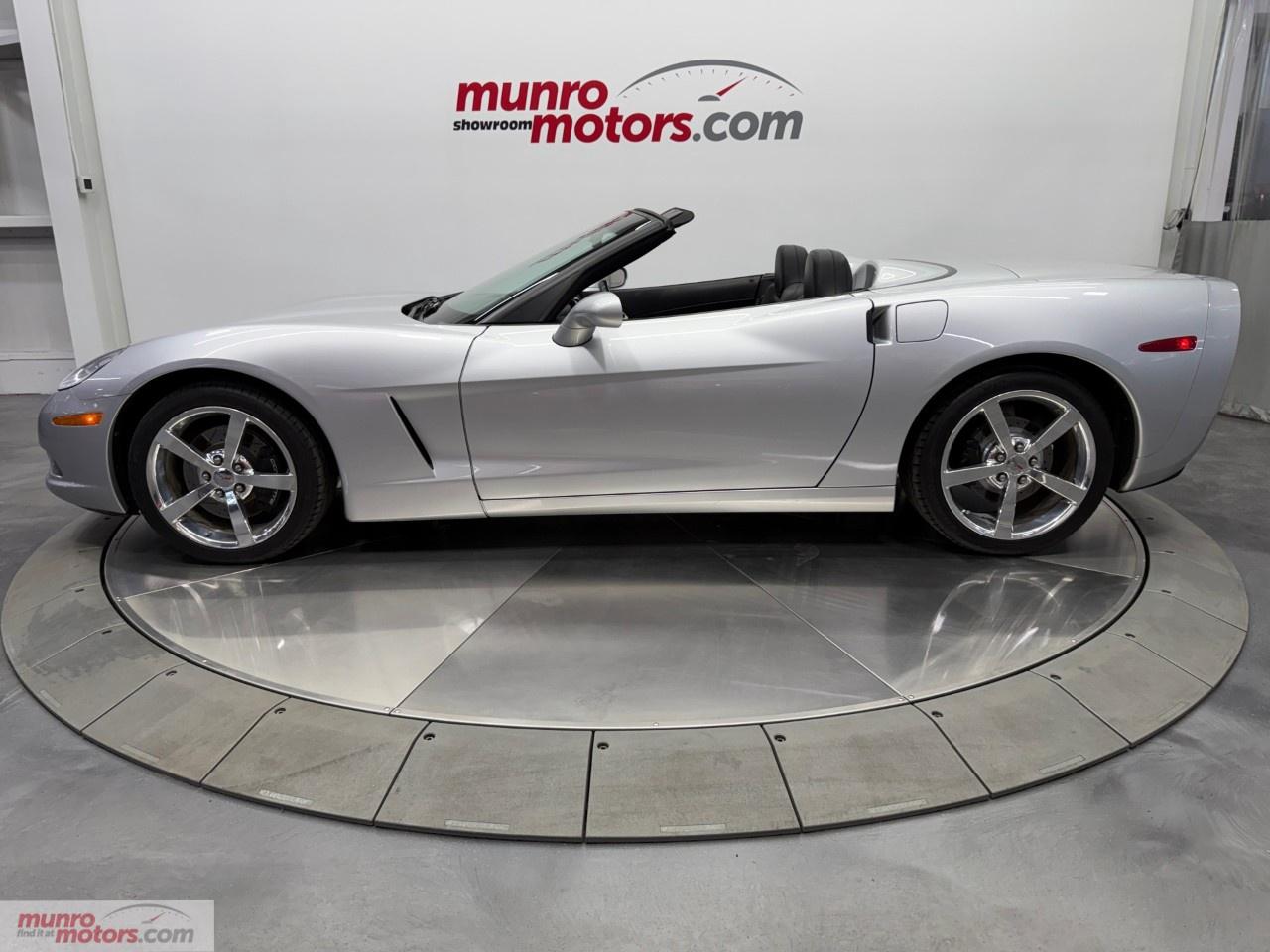 2012 Chevrolet Corvette Convertible 1LT Photo
