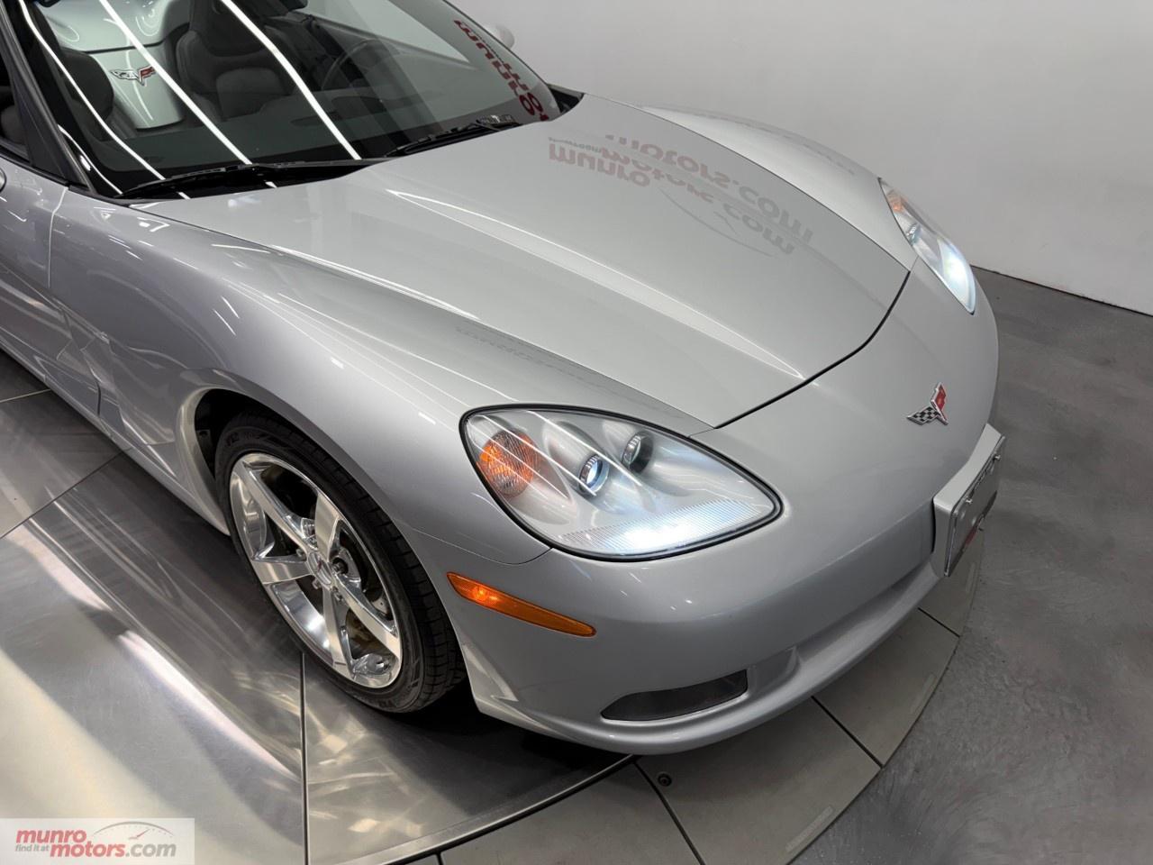 2012 Chevrolet Corvette Convertible 1LT Photo