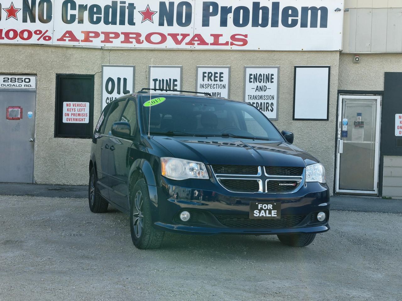 2017 Dodge Grand Caravan SXT Premium Plus - Photo #1