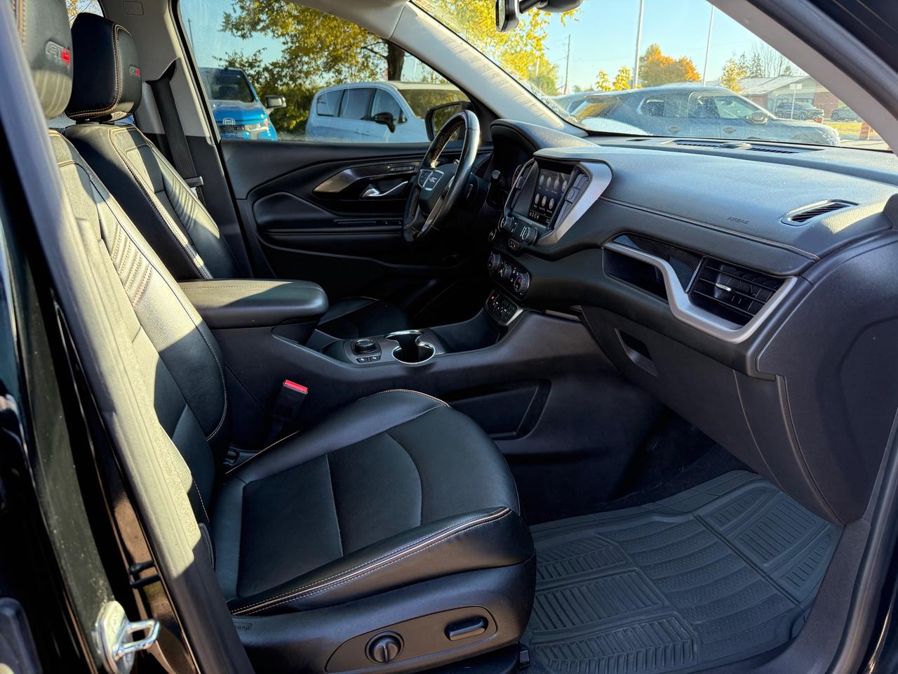 2024 GMC Terrain AT4 Panoramic Roof! Leather! Photo