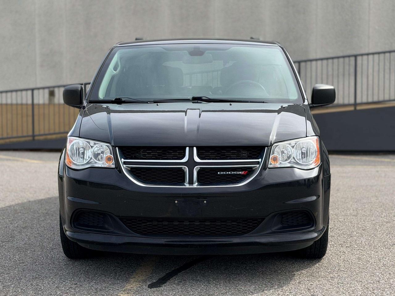2019 Dodge Grand Caravan SXT No accident Photo