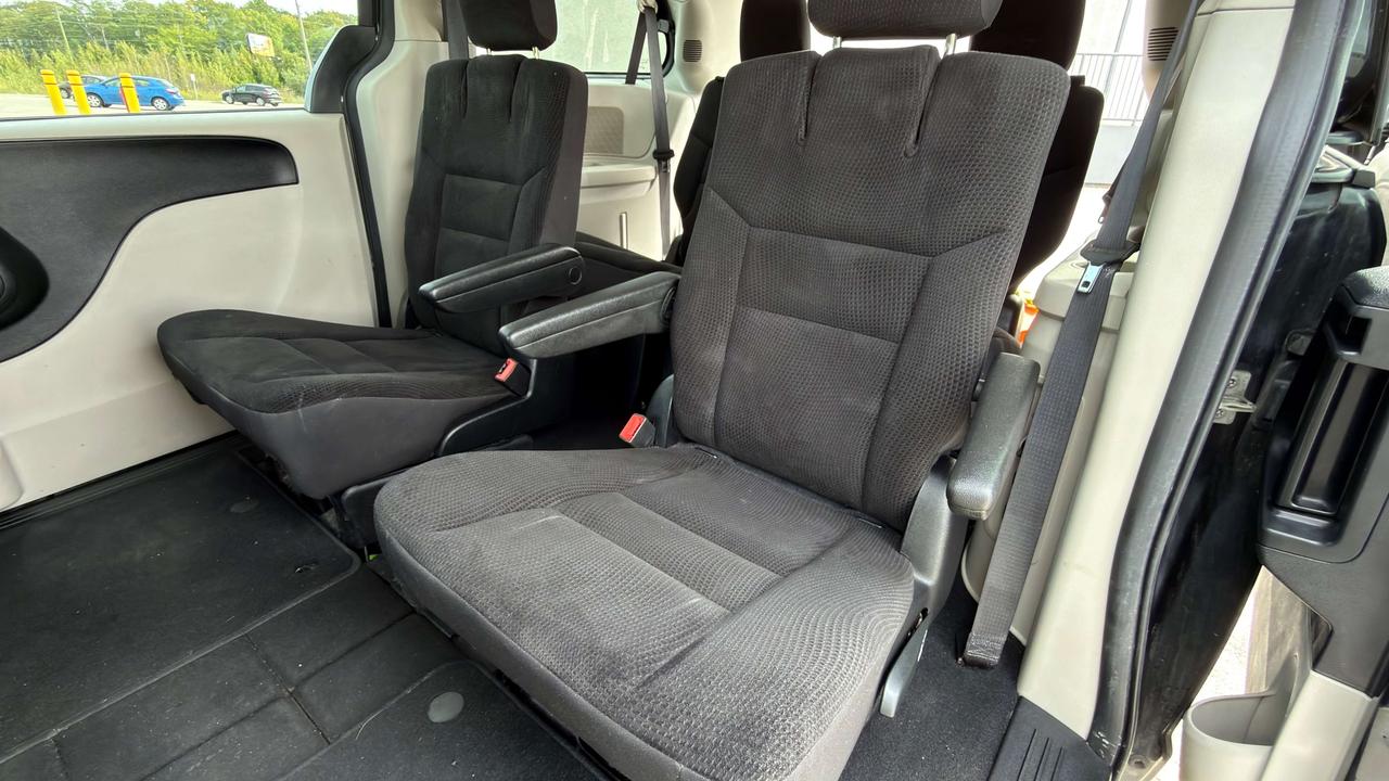 2019 Dodge Grand Caravan SXT No accident Photo