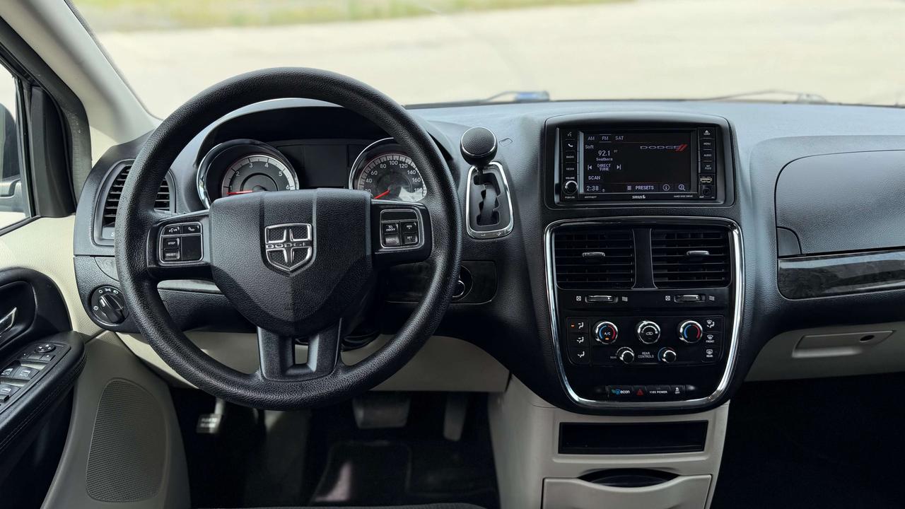 2019 Dodge Grand Caravan SXT No accident Photo