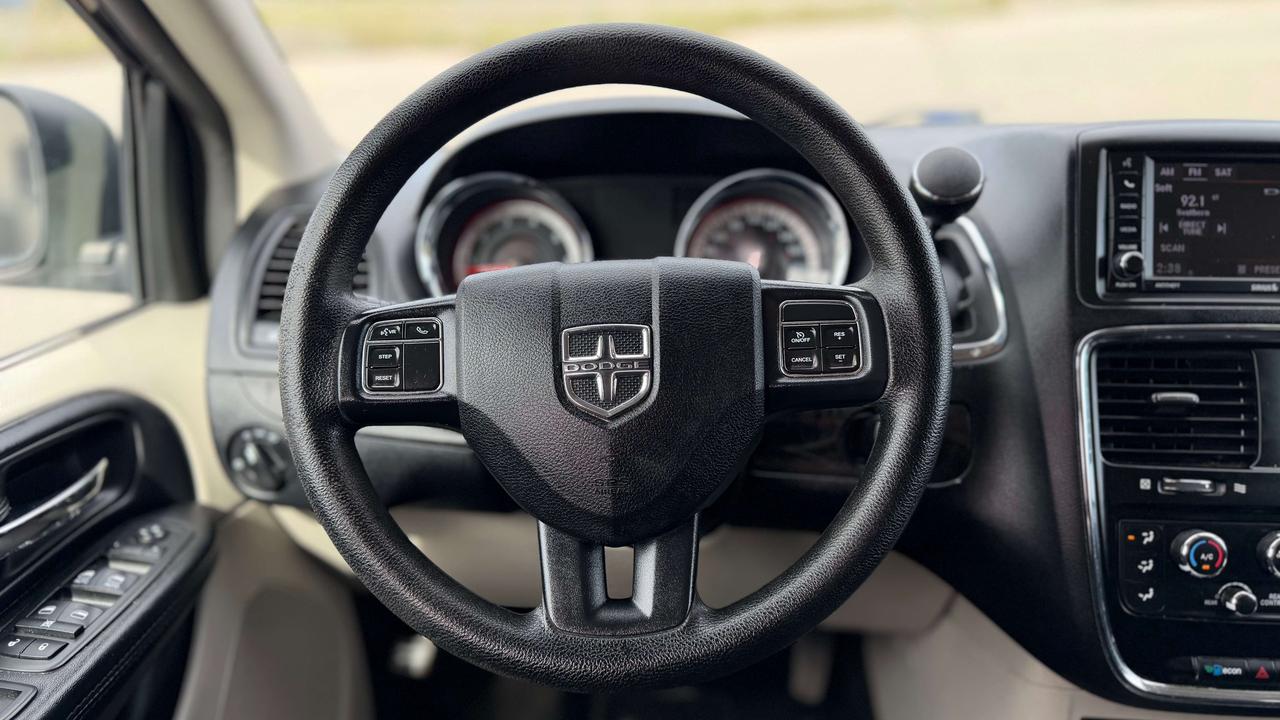 2019 Dodge Grand Caravan SXT No accident Photo