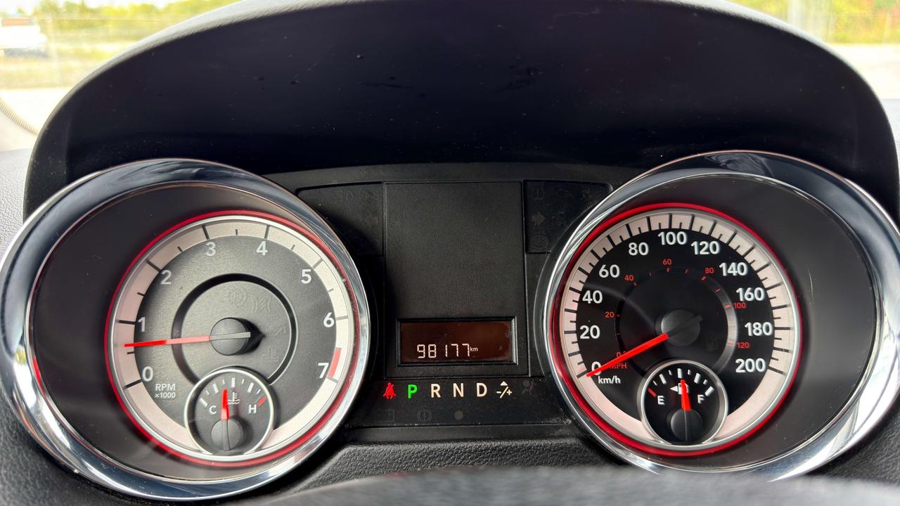 2019 Dodge Grand Caravan SXT No accident Photo