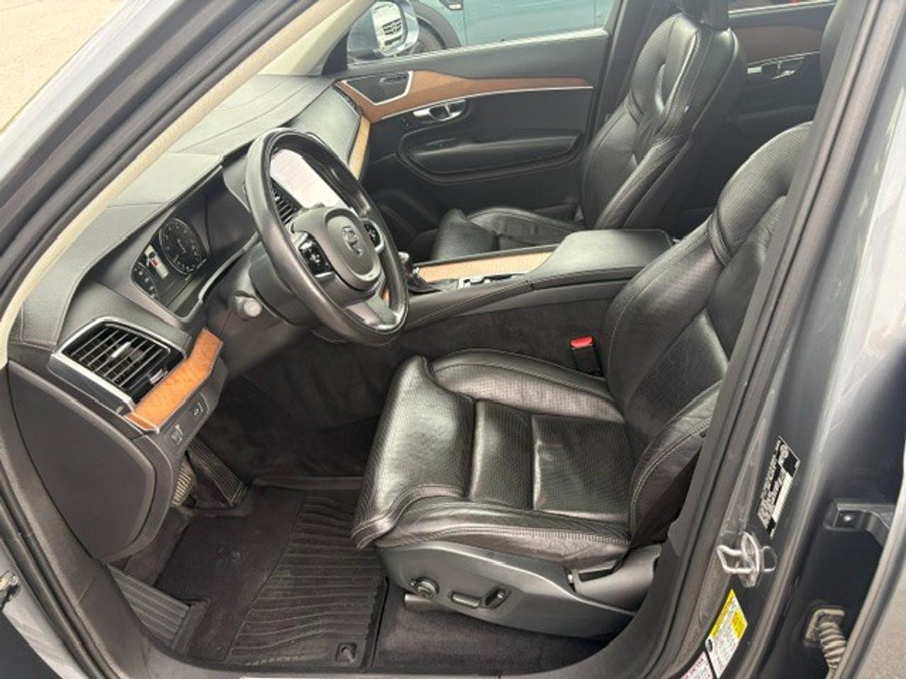 2016 Volvo XC90 T6 Inscription 4dr All-Wheel Drive Photo