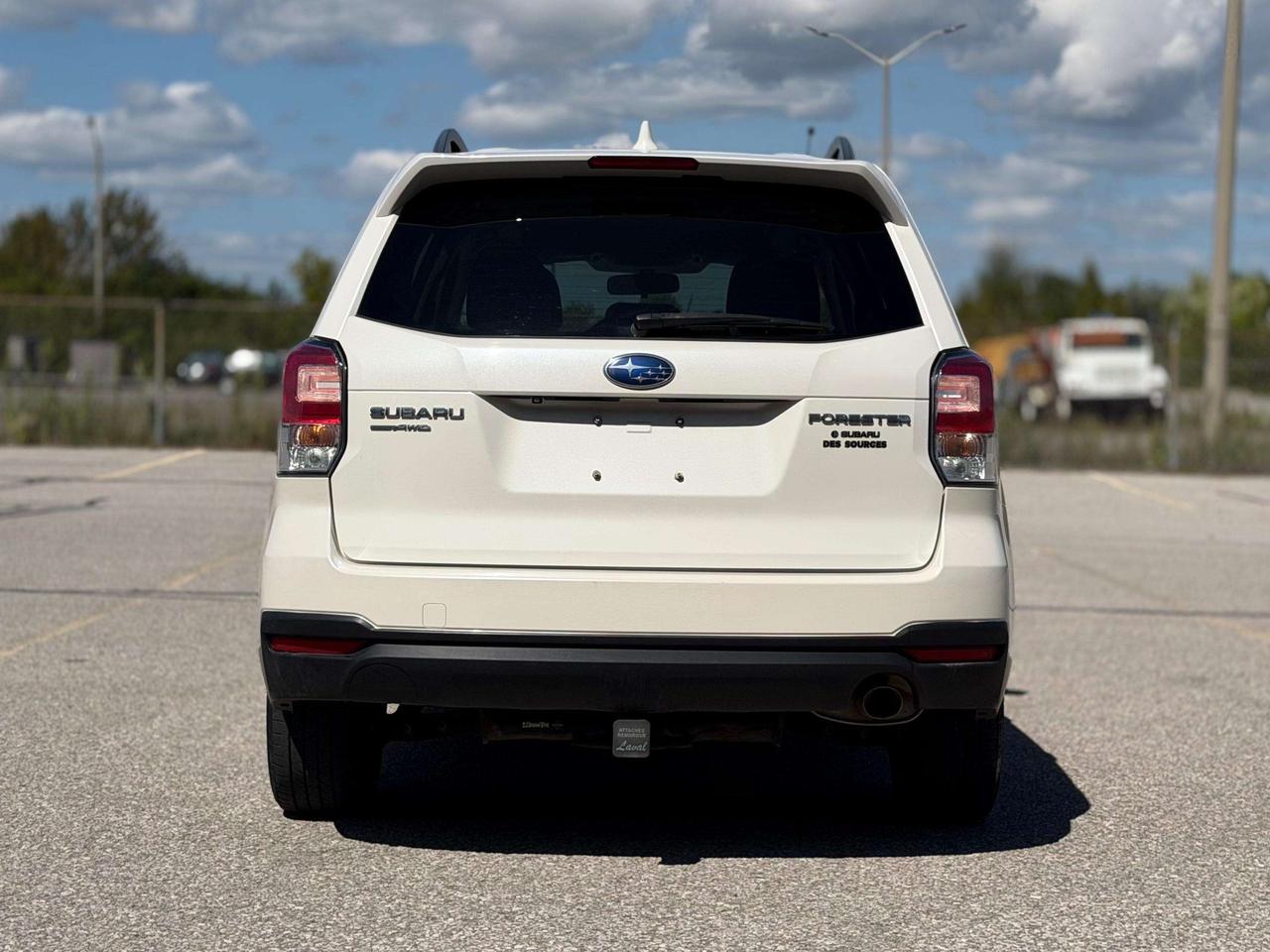 2018 Subaru Forester TOURING PACKAGE Photo